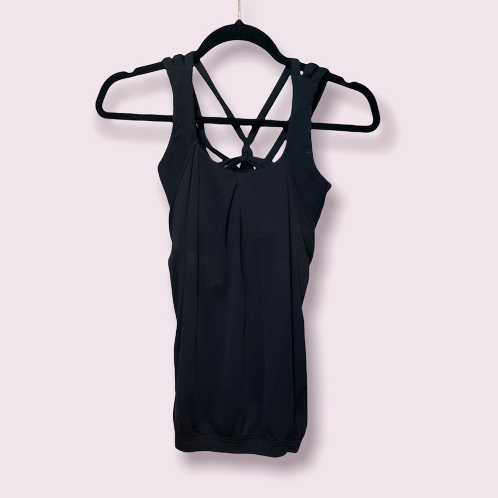 Lululemon Sports Bra Tank in Black